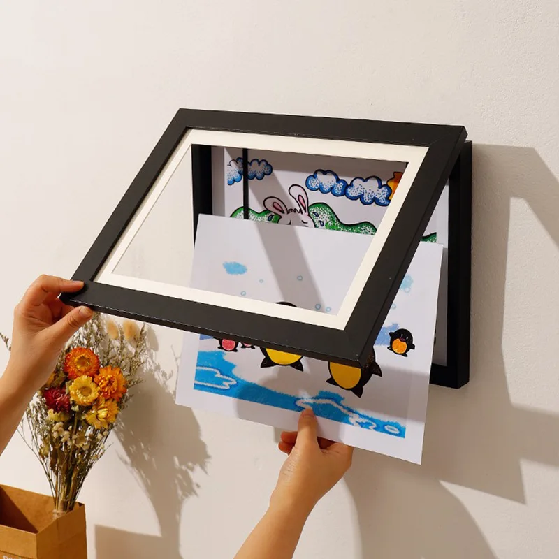 Kids' Art Frame by Johannes & Co – Magnetic, Easy-Change Display